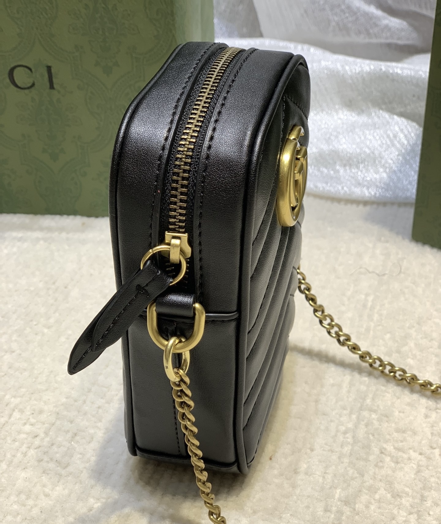 GUCCI GG Marmont mini quilted leather pouch