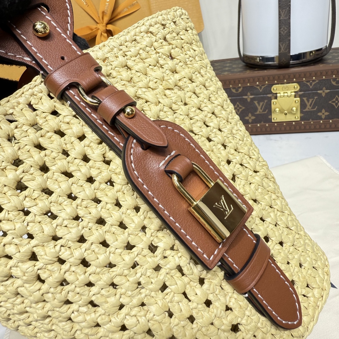 Louis Vuitton All In BB Bag – M14217