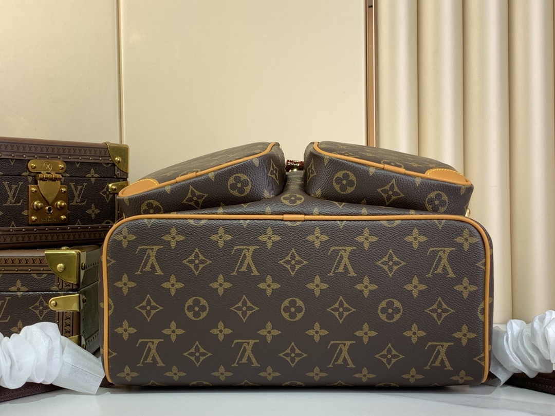 LV-M14015 Montsouris Cargo Backpack