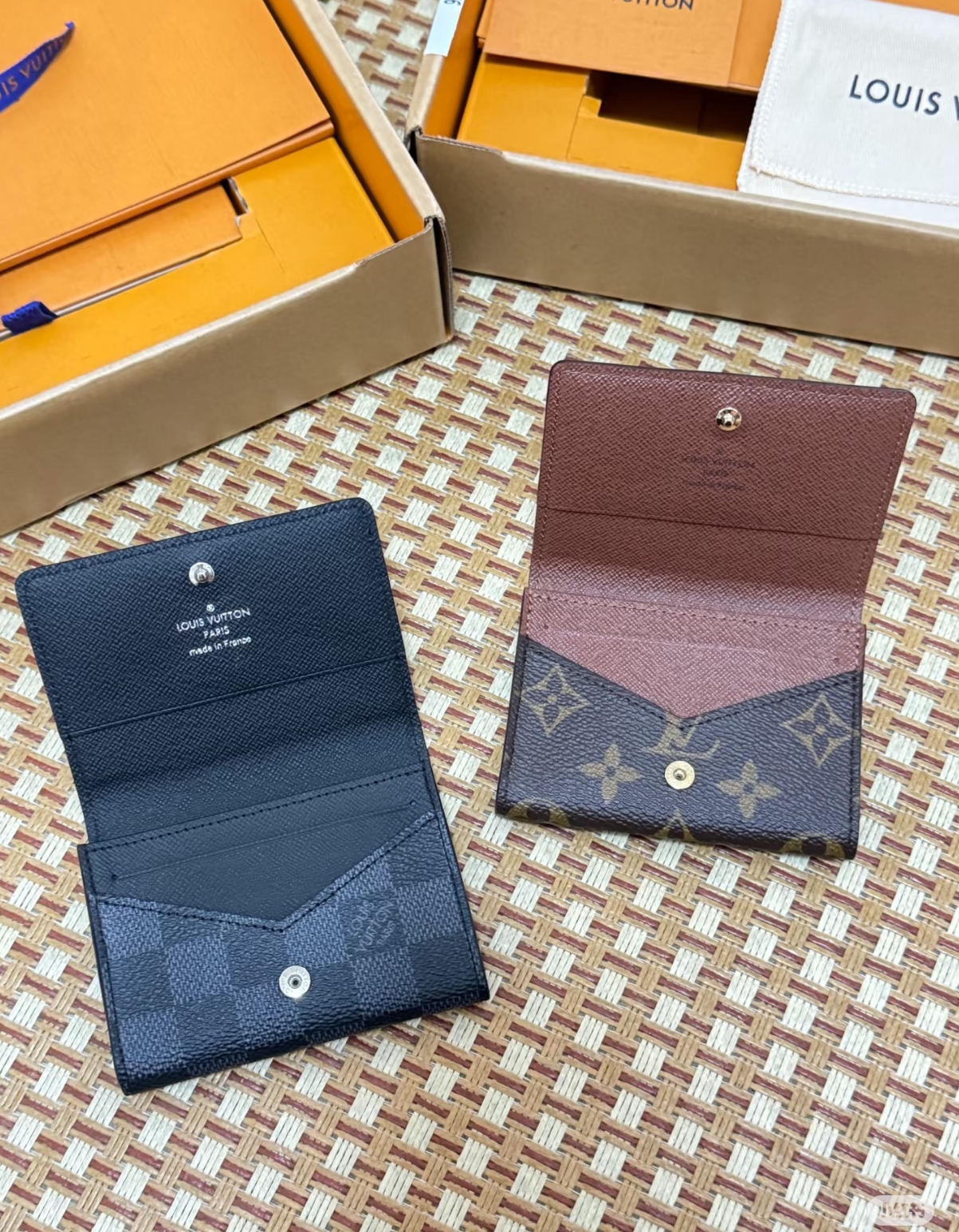 LV - M58456-CARD HOLDER