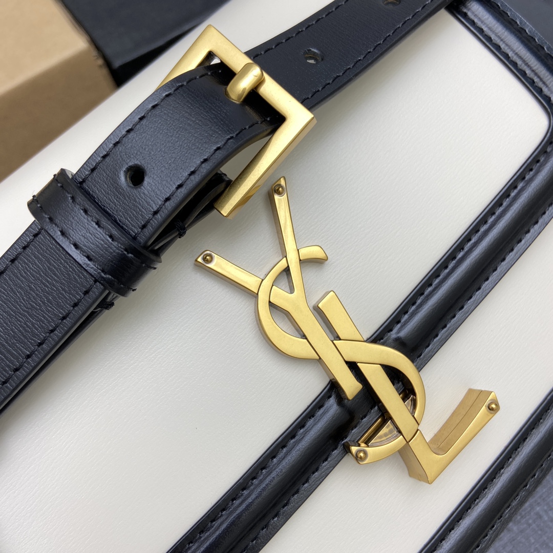 black with white toothpick bag