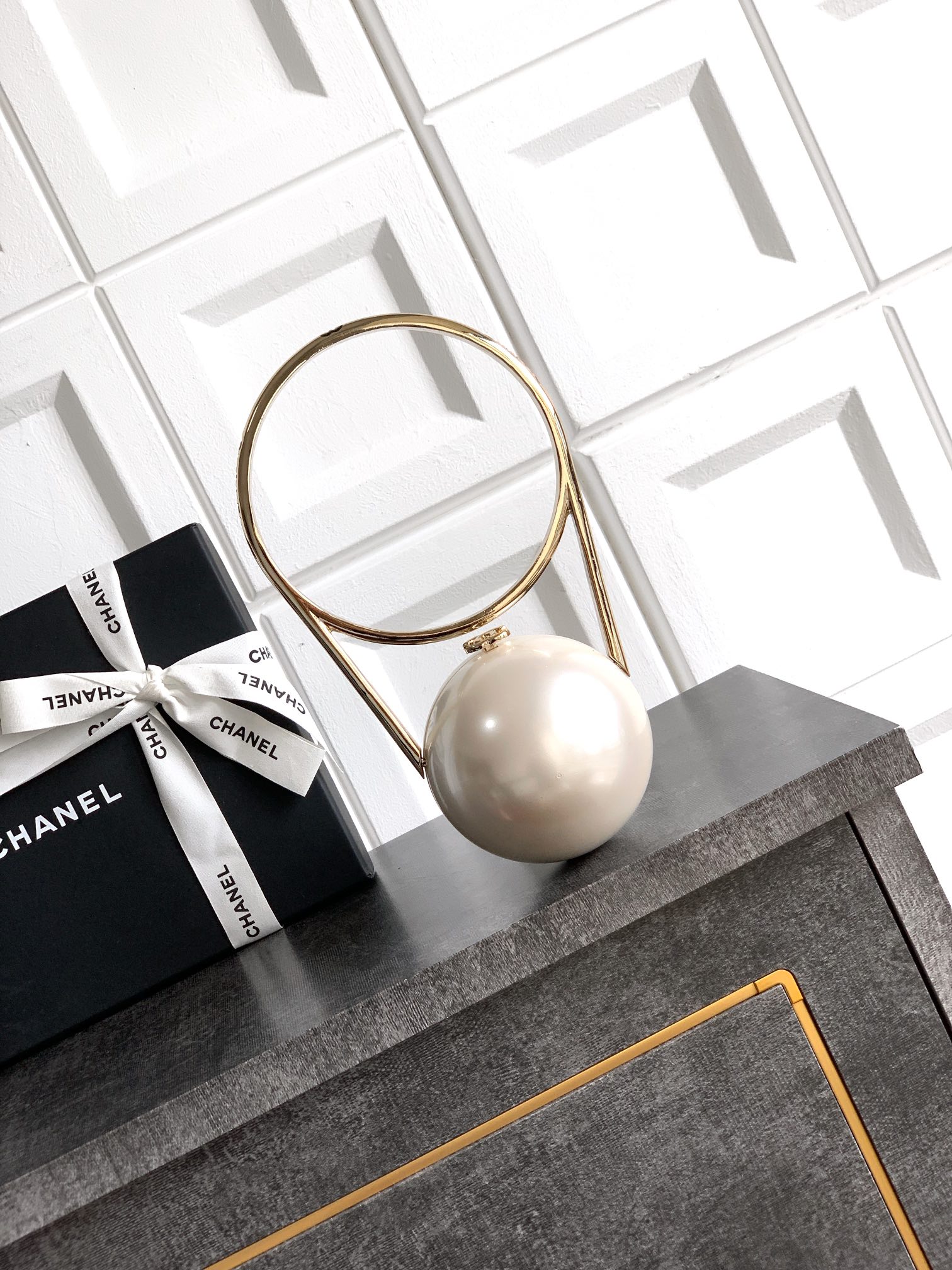 Chanel Fall/Winter 2025 Large Pearl Spherical Handbag