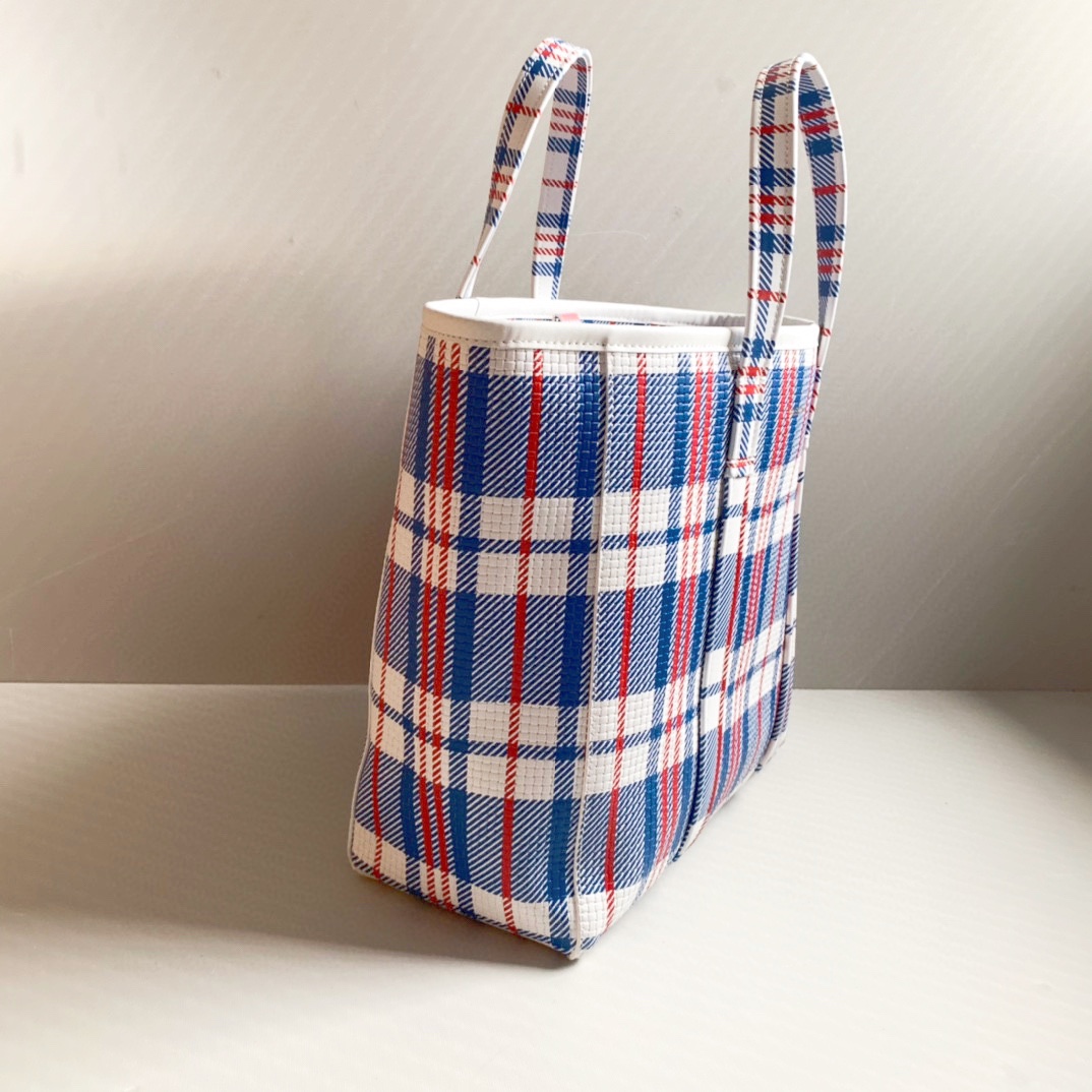 𝗕a𝗹𝗲𝗻𝗰𝗶𝗮𝗴𝗮 New Tote Bag