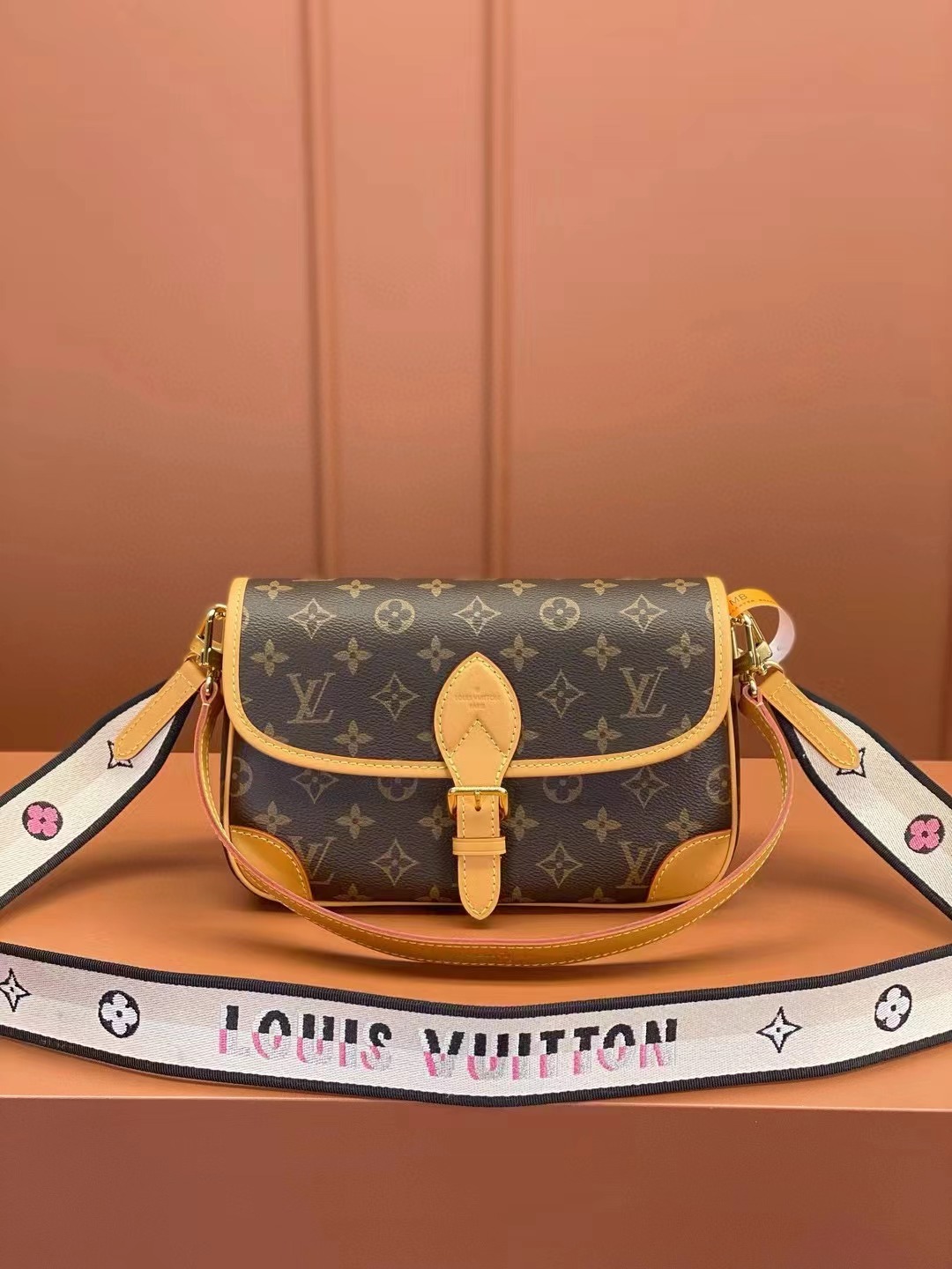 Louis Vuitton M45985 Diane Monogram