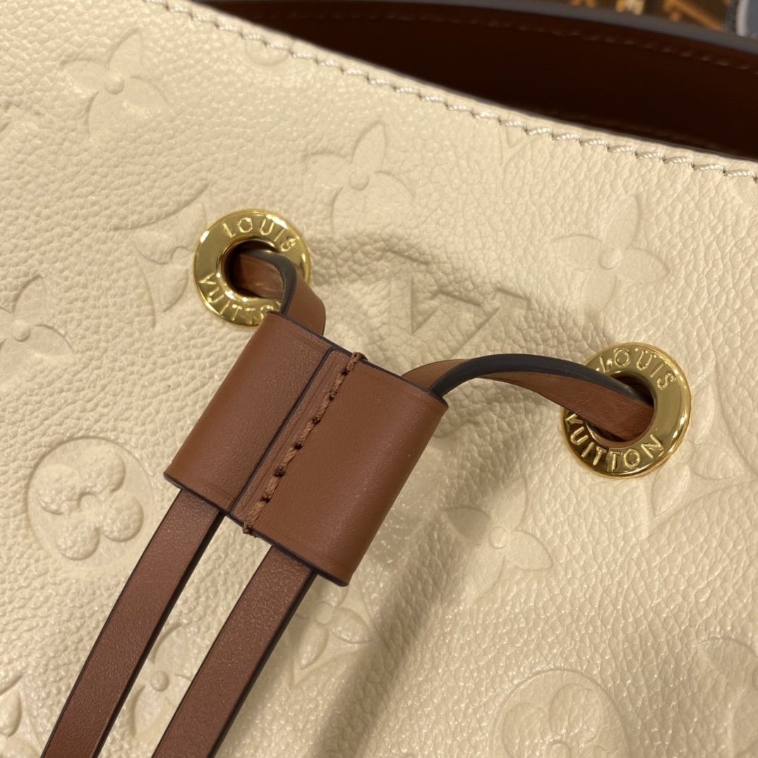 LV Embossed Calfskin Noé Bucket Bag