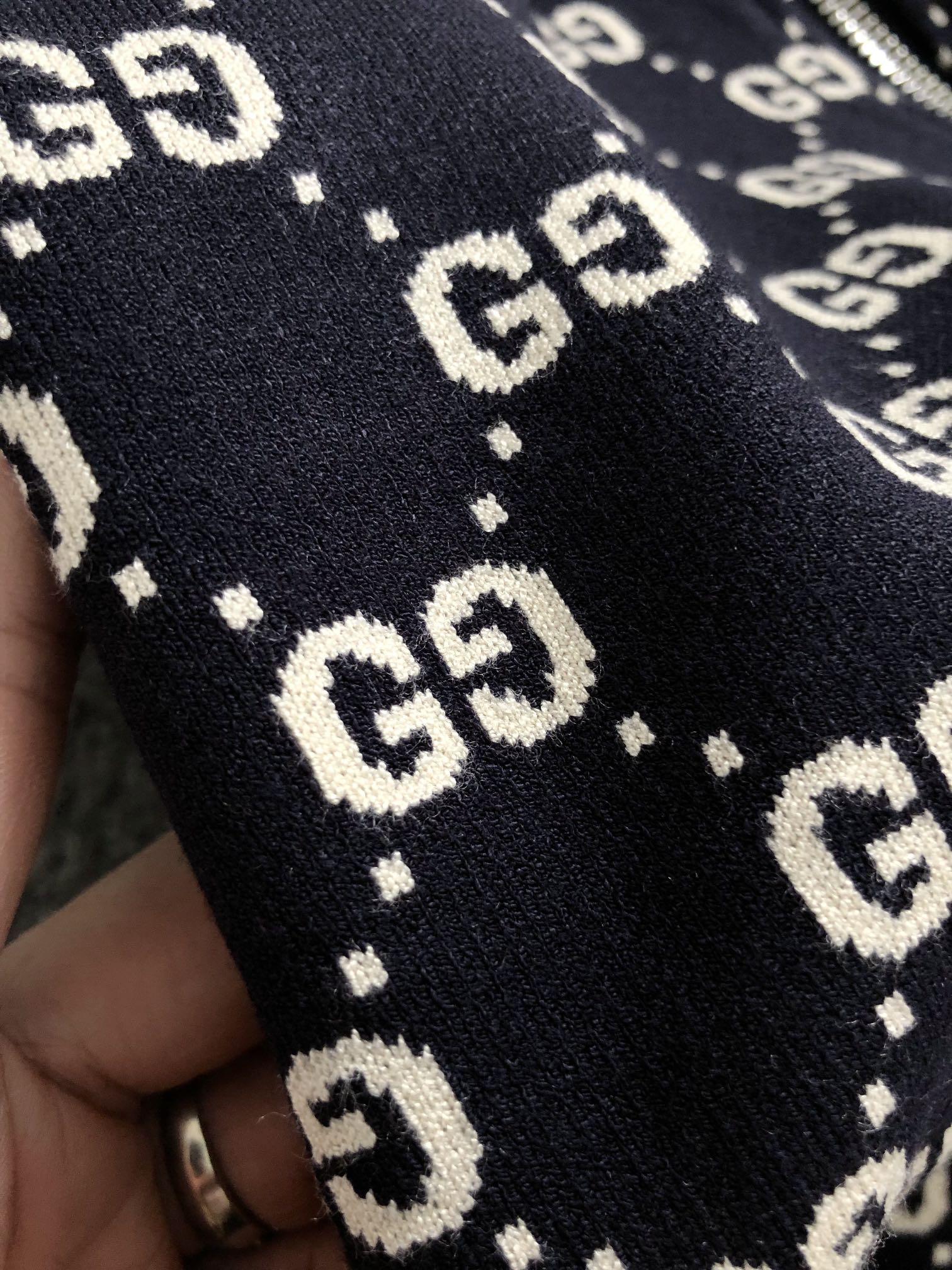 Gucci- two-tone letter jacquard stand-up collar wool jacket