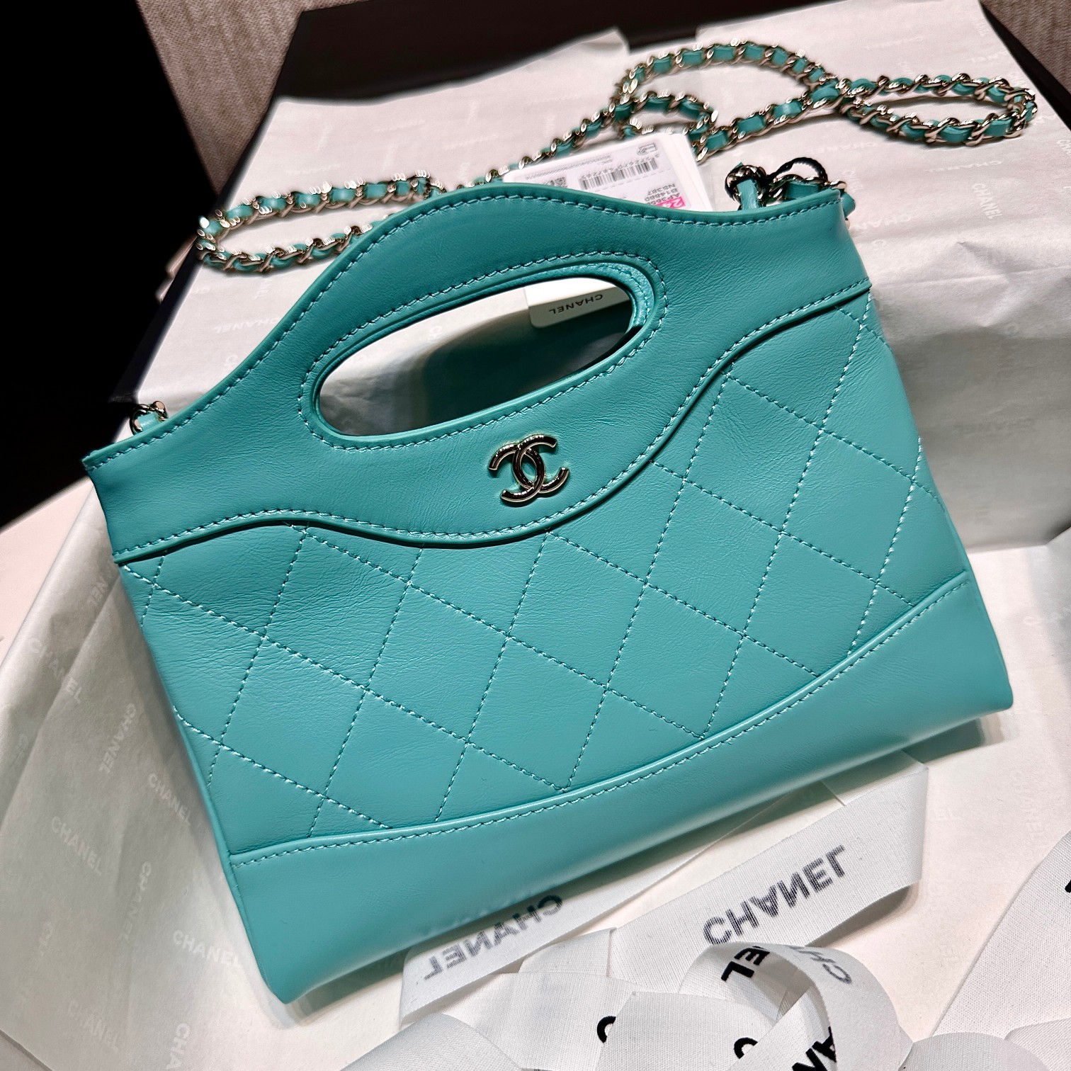 Chanel-shopping bag-nano