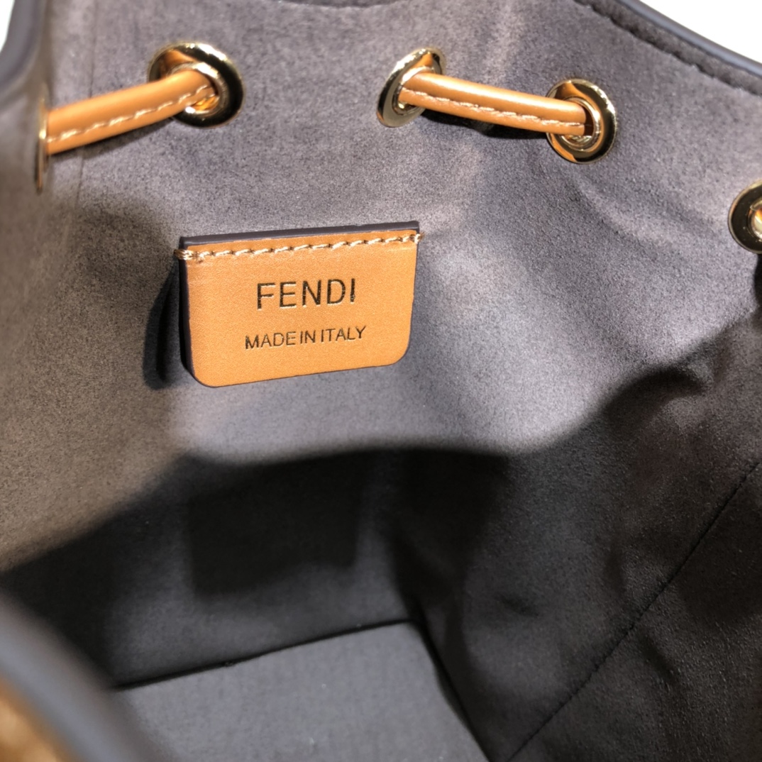 FENDI-Calfskin FF Logo Bucket Bag-Brown