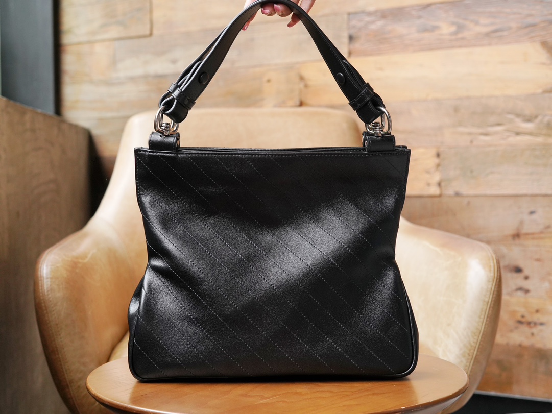 GUCCI BLONDIE SMALL TOTE BAG-Black-751518