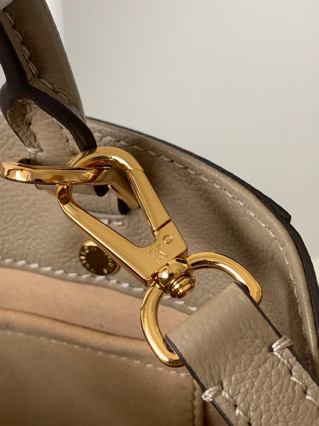 LV Neverfull MM Monogram M41053 M41048