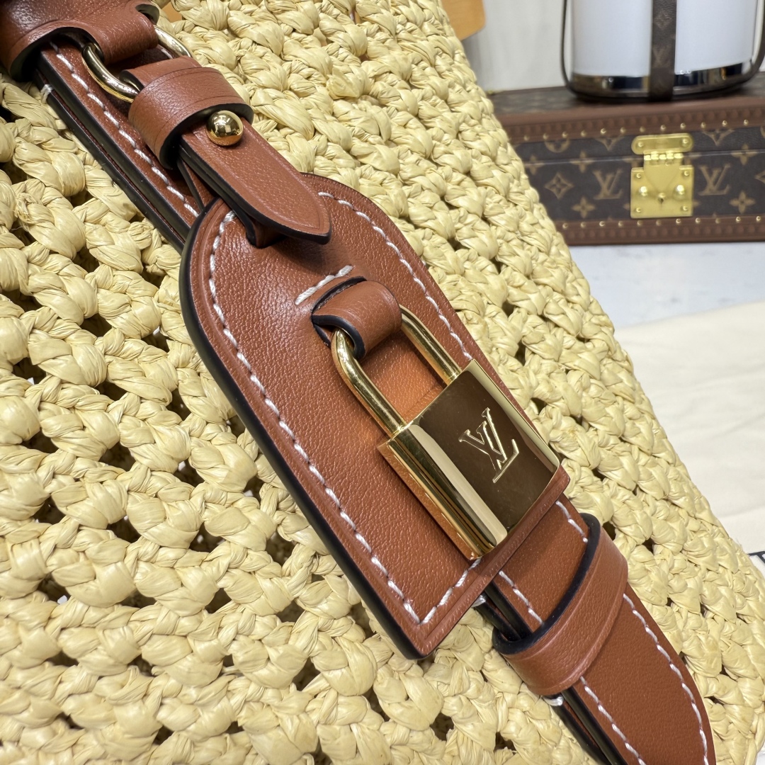 Louis Vuitton All In BB Bag – M14217