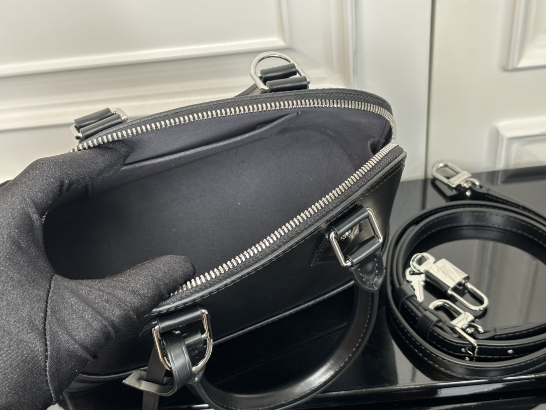 Alma BB Epi Leather – Shoulder and Cross Body Bags – M24645