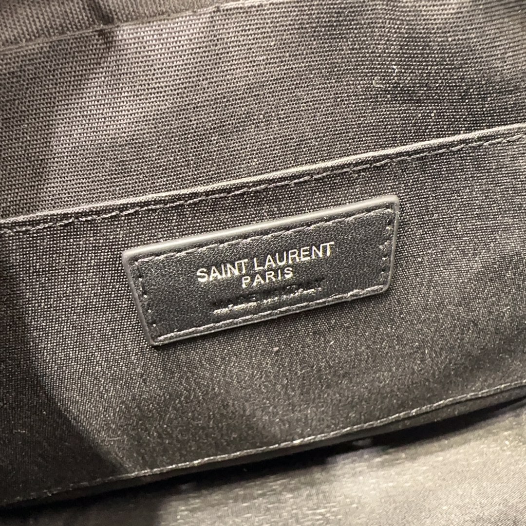 LOU quilted leather camera bag MONOGRAM SAINT LAURENT shoulder bag-black