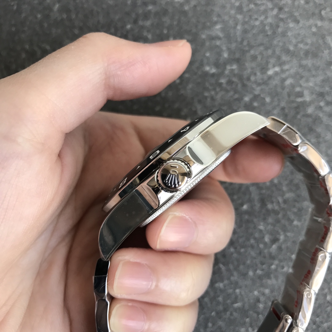 ROLEX EXPLORER II GMT 216570-77210