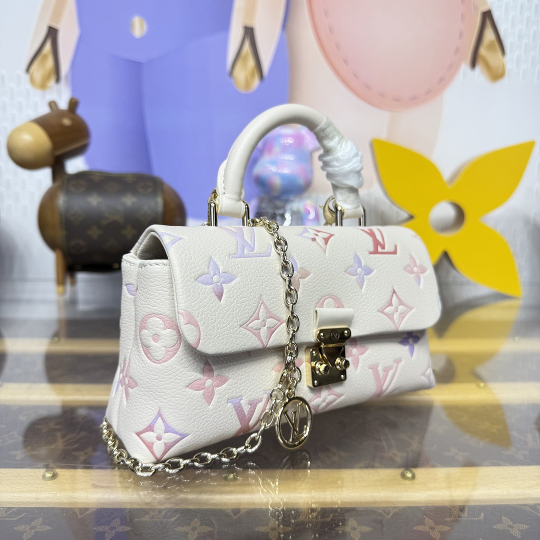 LV M25596 Nano Madeleine