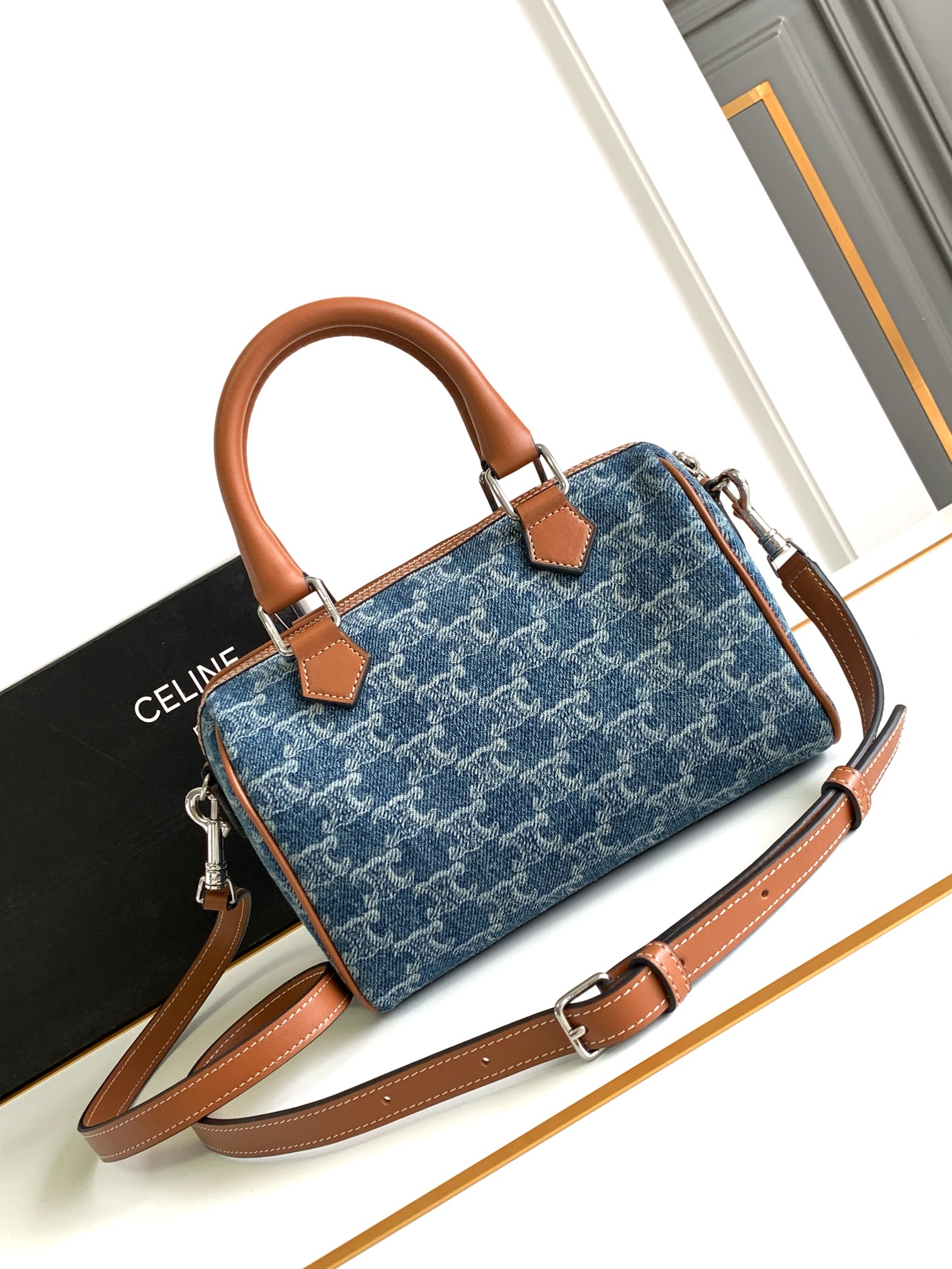 CELINE-CUIR TRIOMPHE Denim & Calfskin Boston Bag