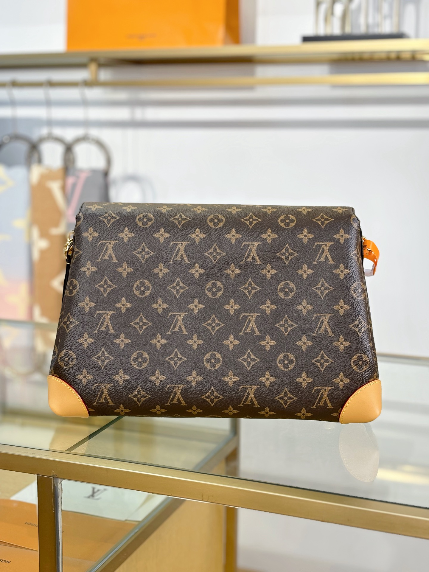 LV M14473 Hide Away MM
