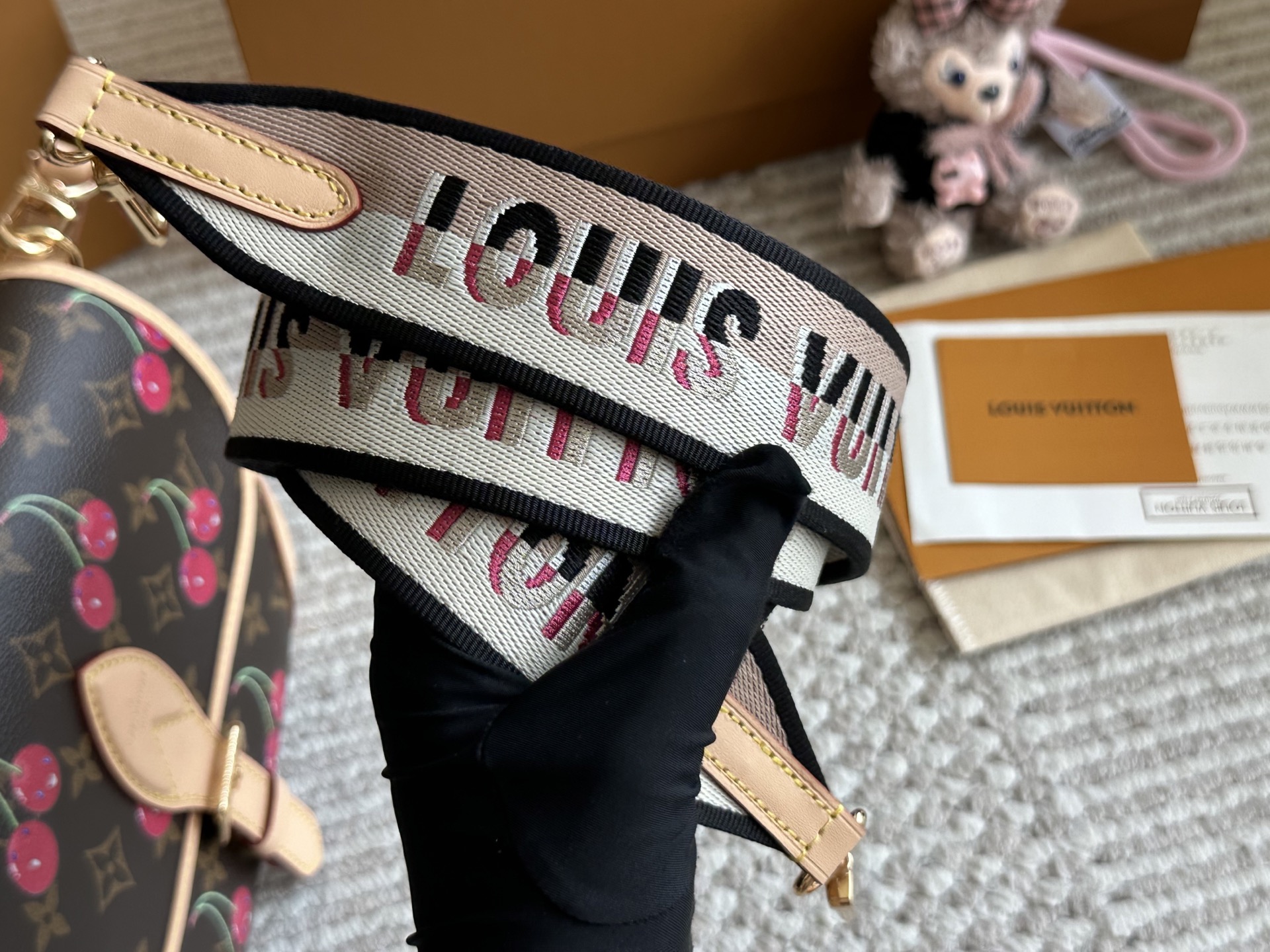 Louis Vuitton Diane cherry