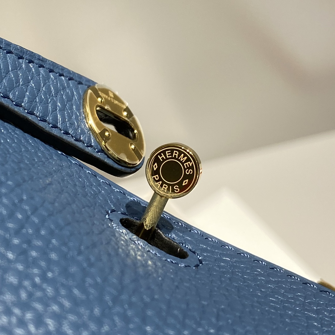 Hermès 𝐌𝐢𝐧𝐢 𝐋𝐢𝐧𝐝𝐲-Agate Blue