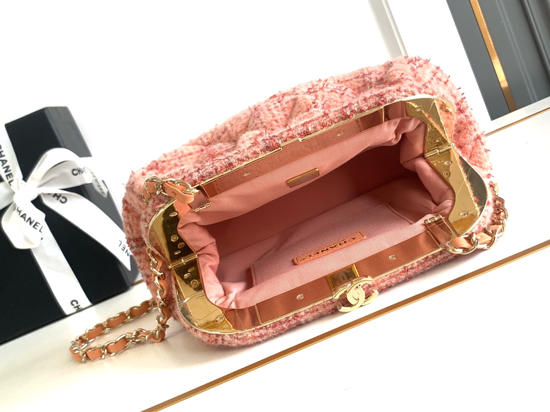 chanel Dinner bag