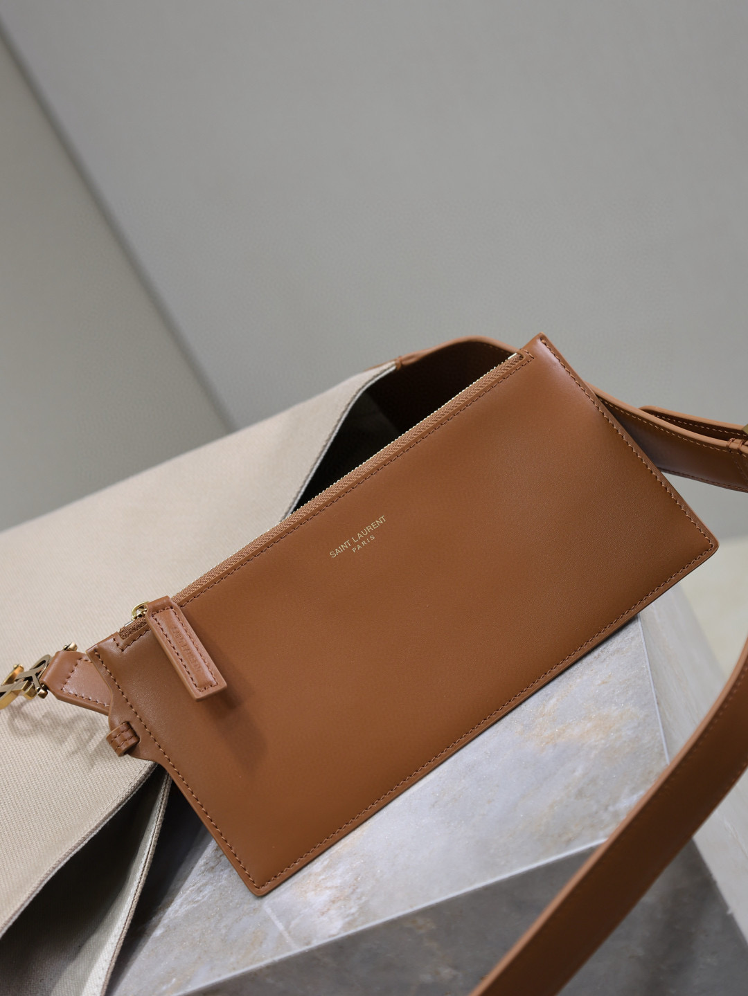 YSL LE 5 À 7 hobo in canvas and leather