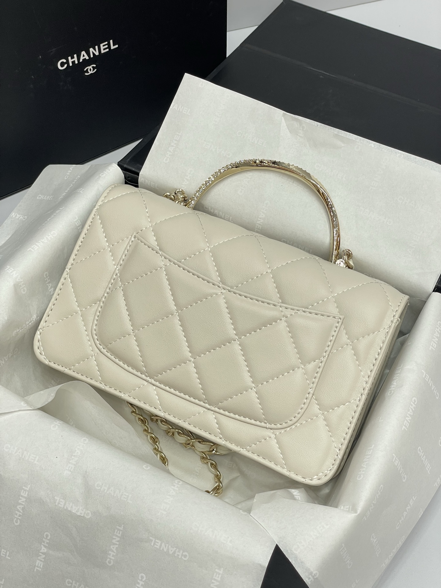 Chanel-Purse with handle