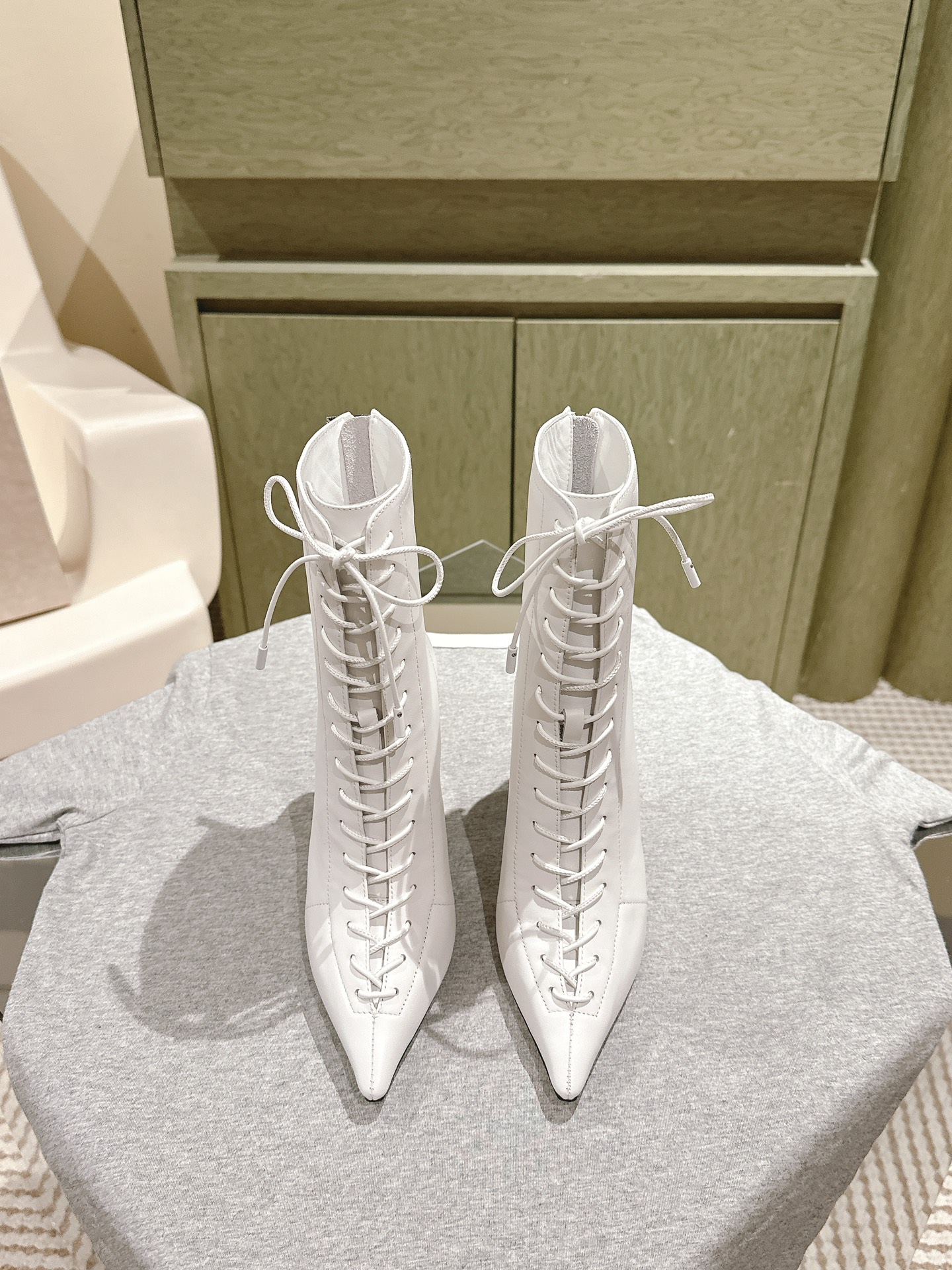 Jimmy Choo | ²⁰²4 𝐬𝐬 Boots