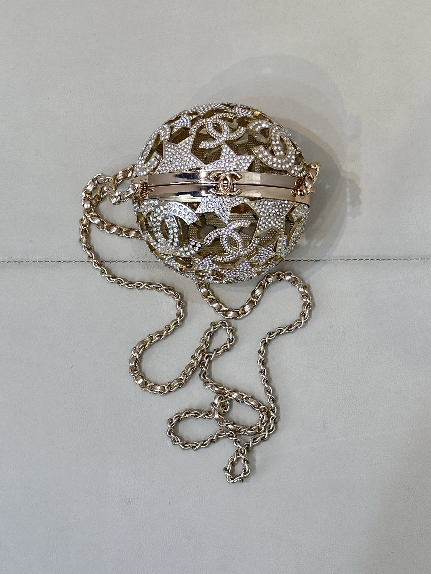 Chanel Métiers d’art Sphere Minaudiere Gold-Tone Metal & Strass Golden & Crystal