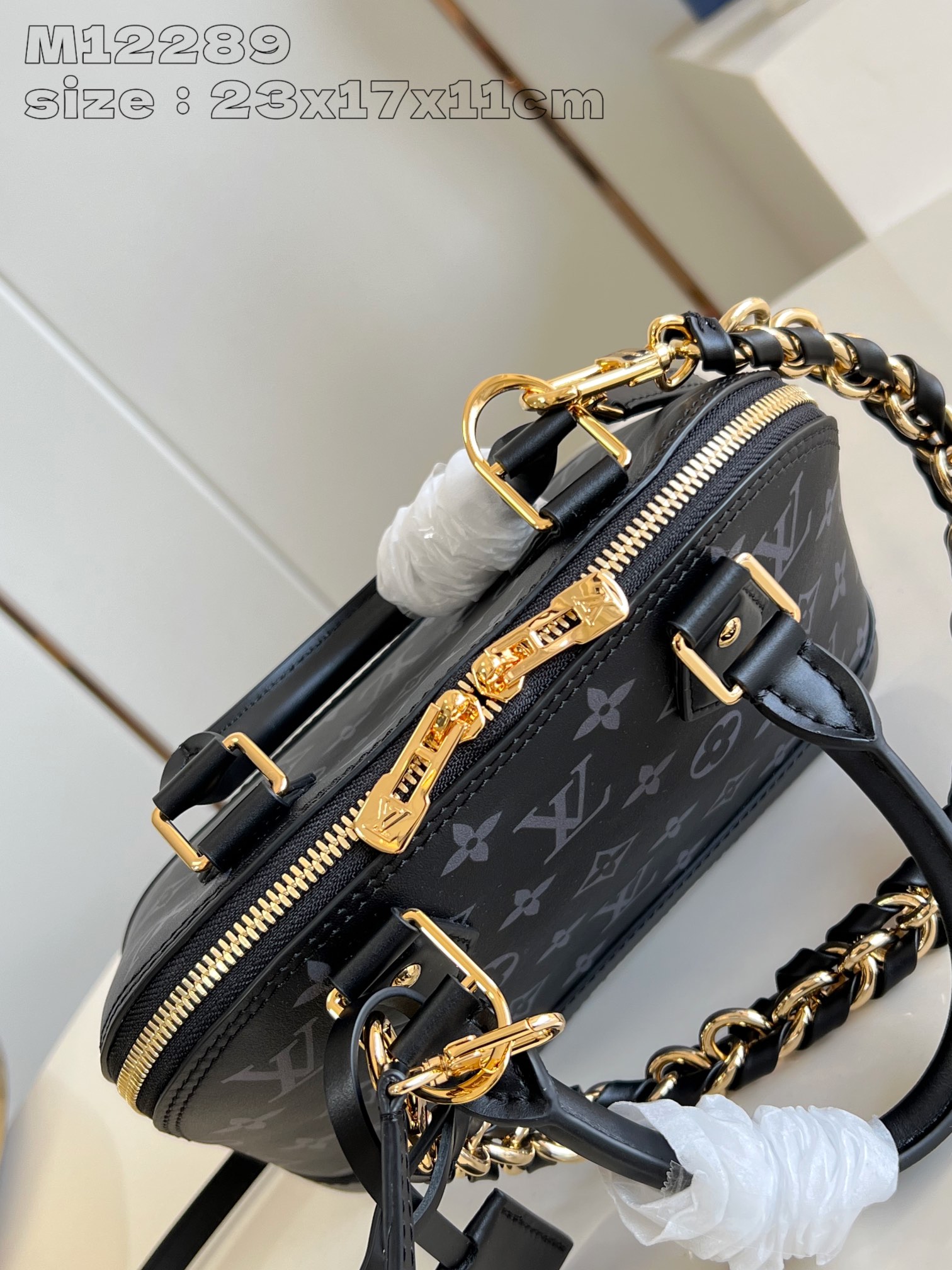 Louis Vuitton Black M12289 Alma BB