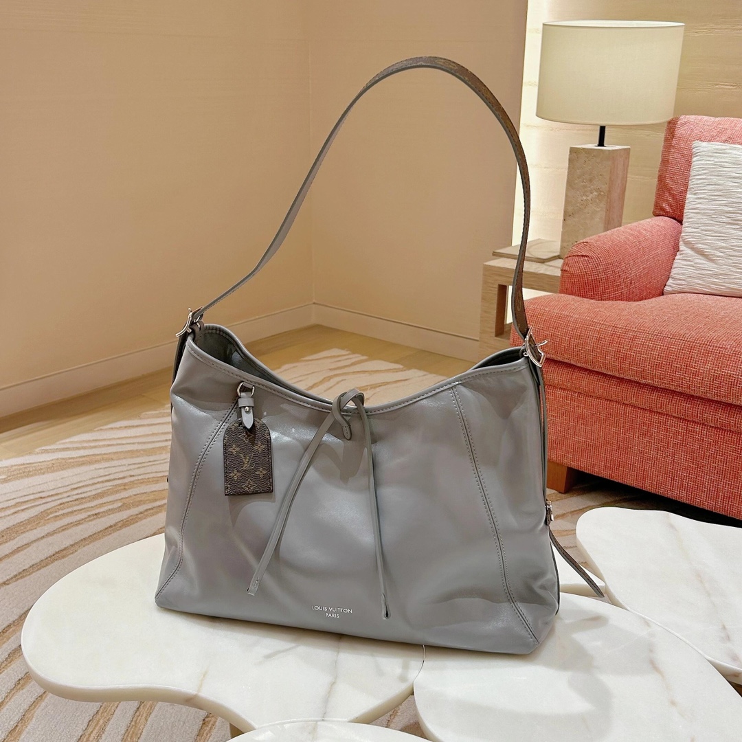 Louis Vuitton M12583 CarryAll Dark MM