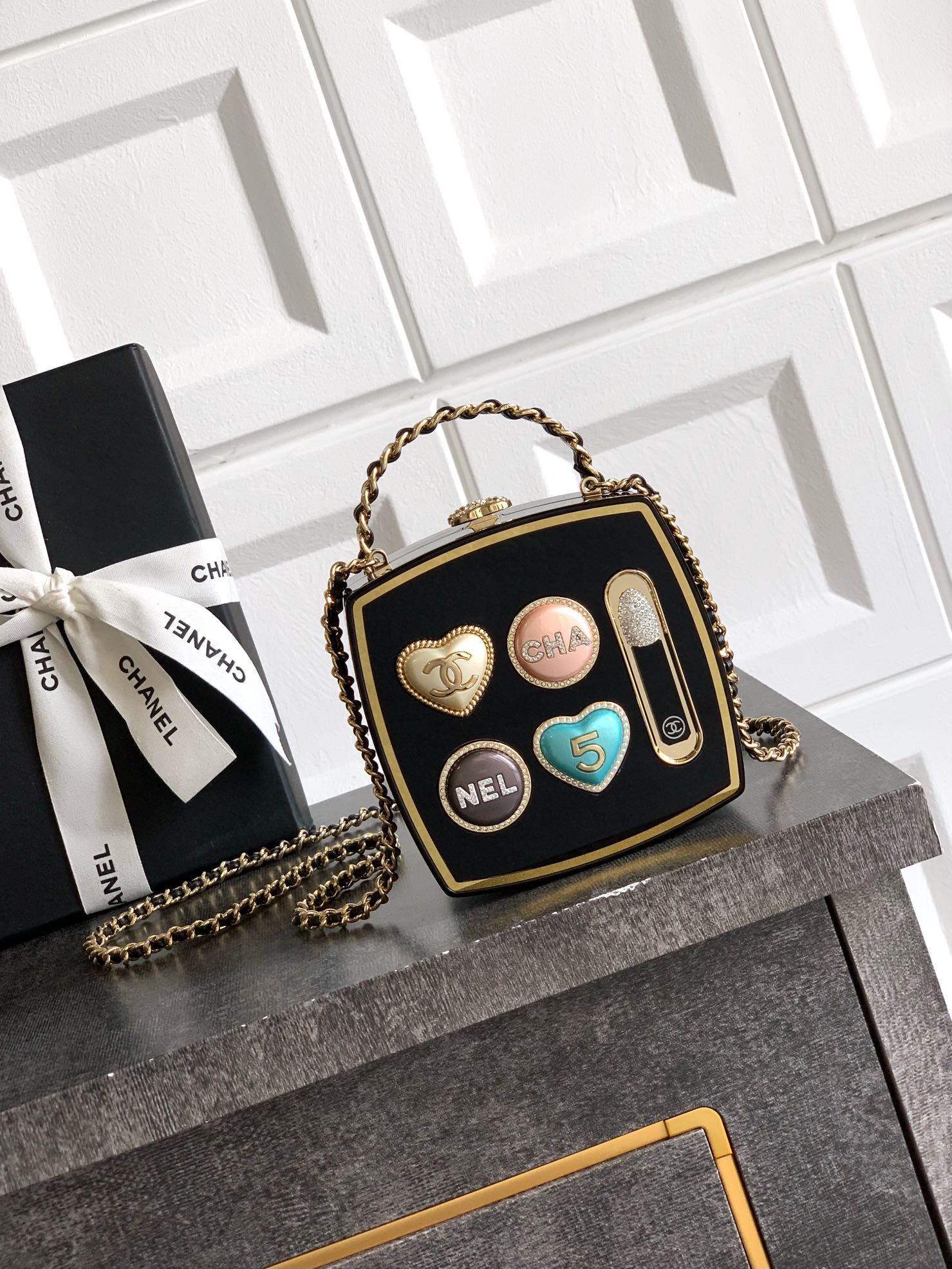 CHANEL Makeup Palette Minaudiere