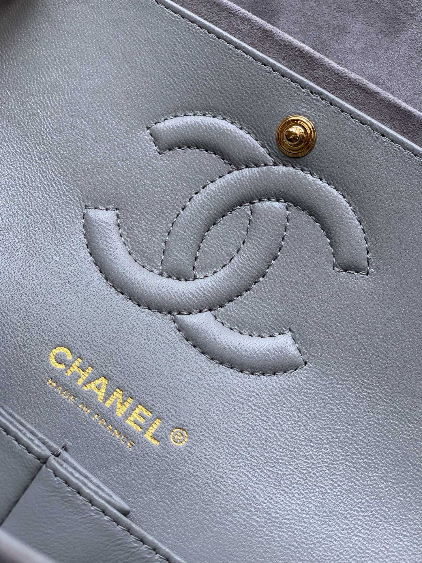 CHANEL Suede Chain Shoulder Bag – Smoky Gray