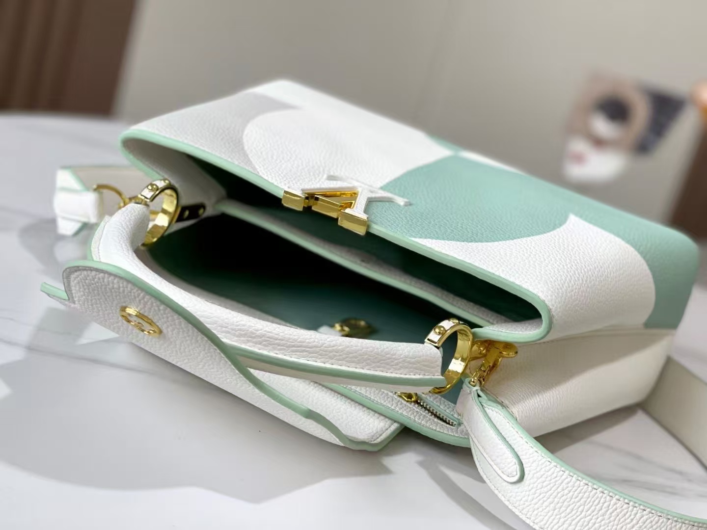 LV-Capucines-Flower-green