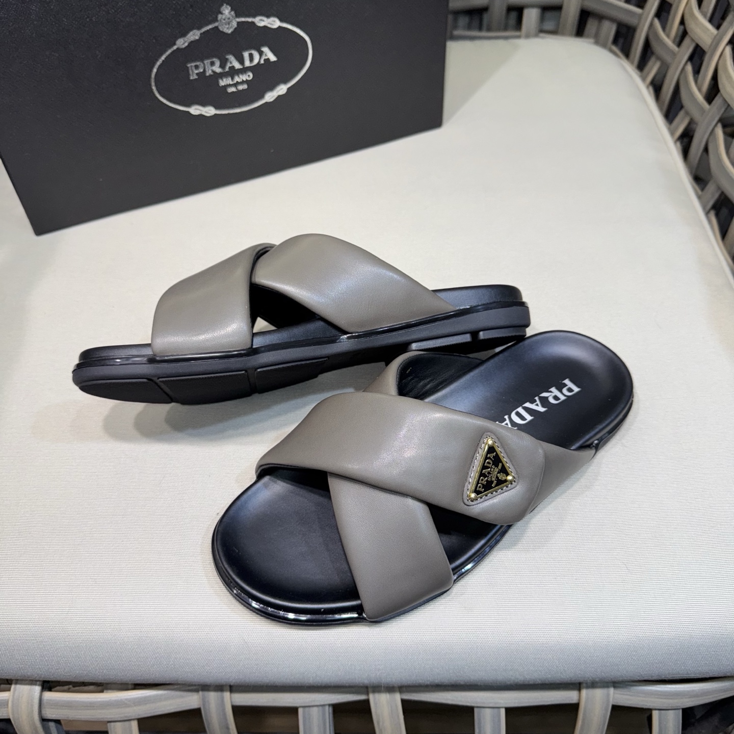 Prada Men’s Leather Sandals / Slides – New Arrival