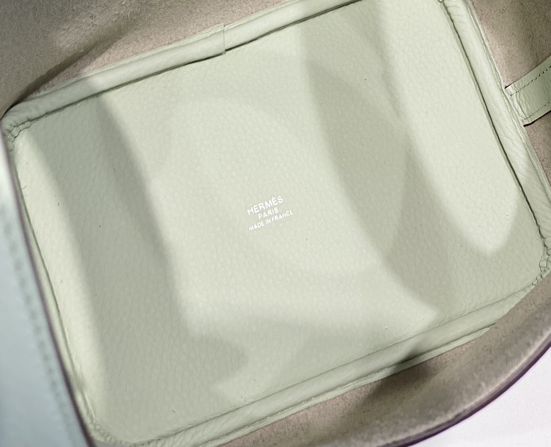 𝑷𝒊𝒄𝒐𝒕𝒊𝒏 𝒍𝒐𝒄𝒌 Bubble green