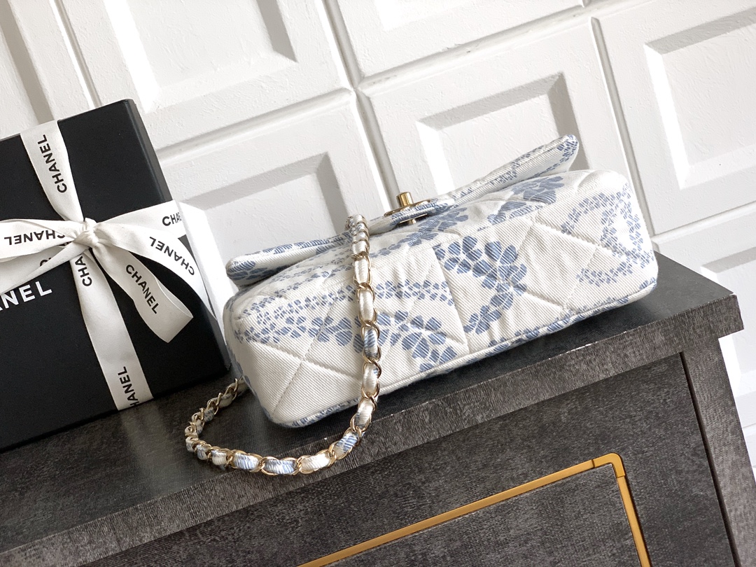 Chanel Flap Bag Printed Denim & Gold-Tone Metal White & Blue