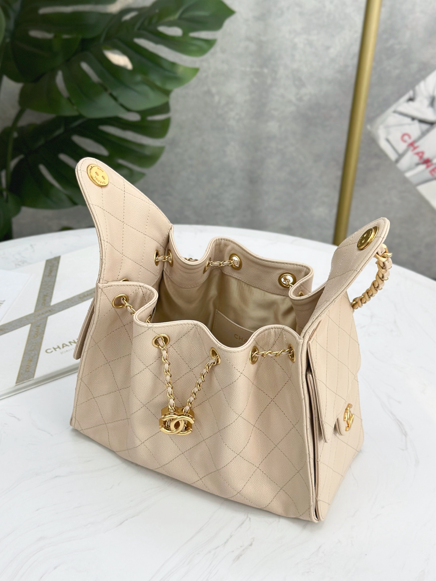 Chanel 25C New Quilted Leather Hobo Bag