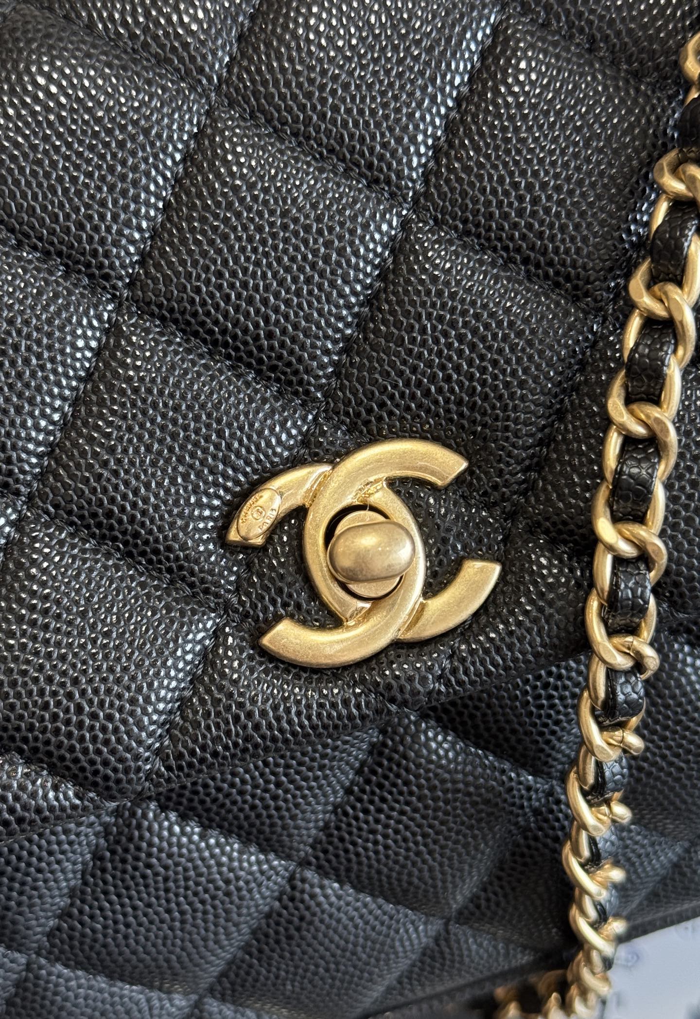 CHANEL-COCO Handle-caviar