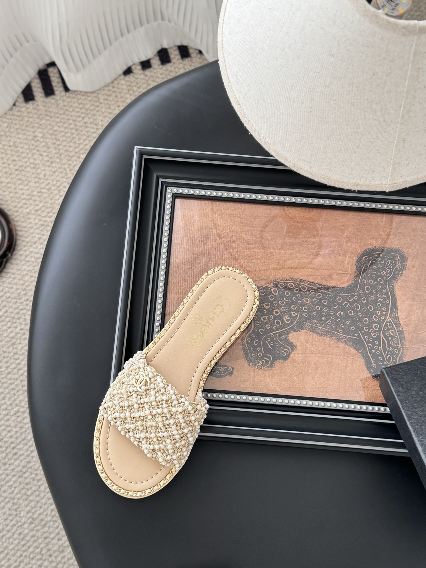 Chanel Spring-Summer New Pearl Slippers