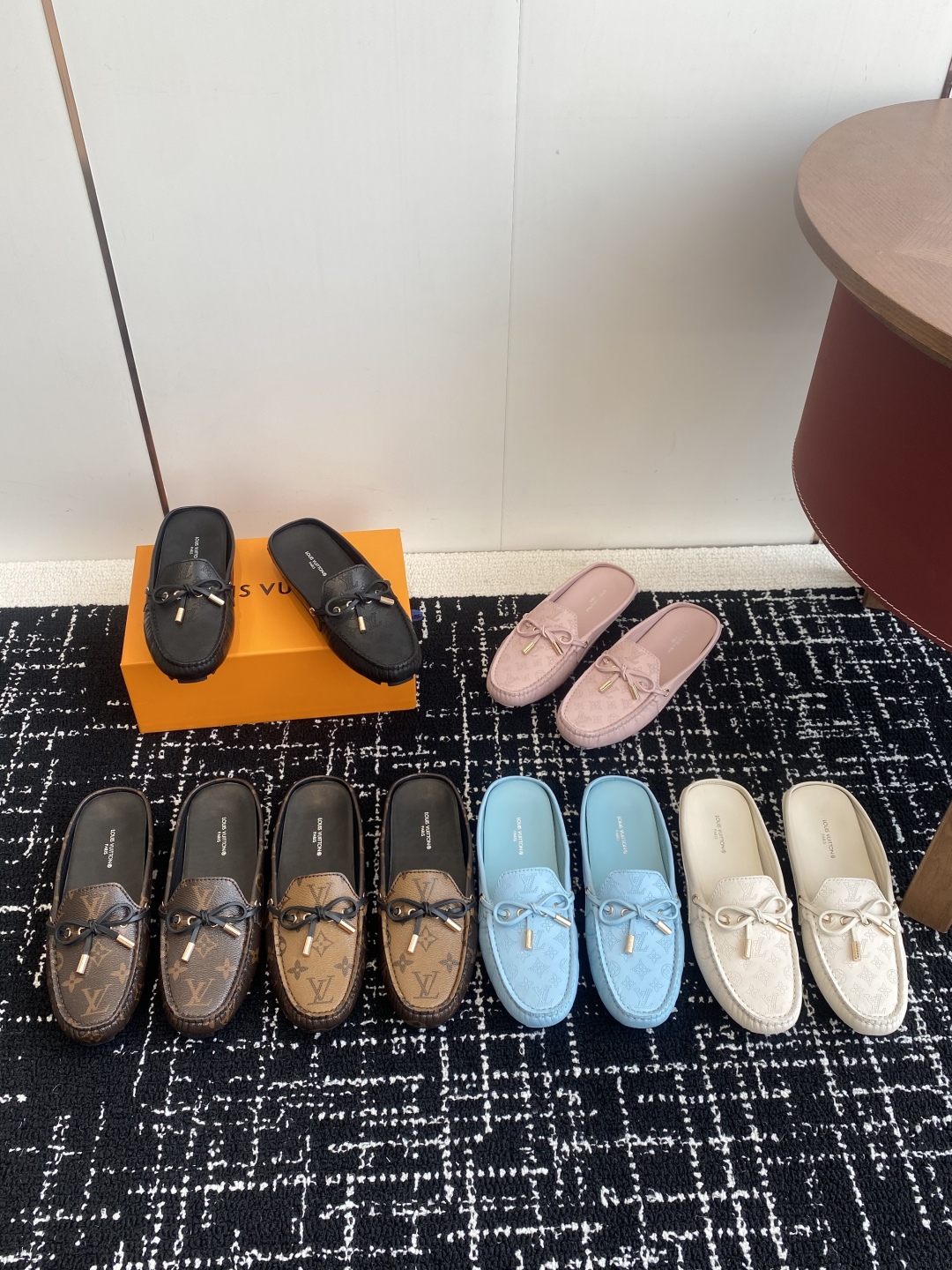 Louis Vuitton GLORIA Flat Moccasin Mule