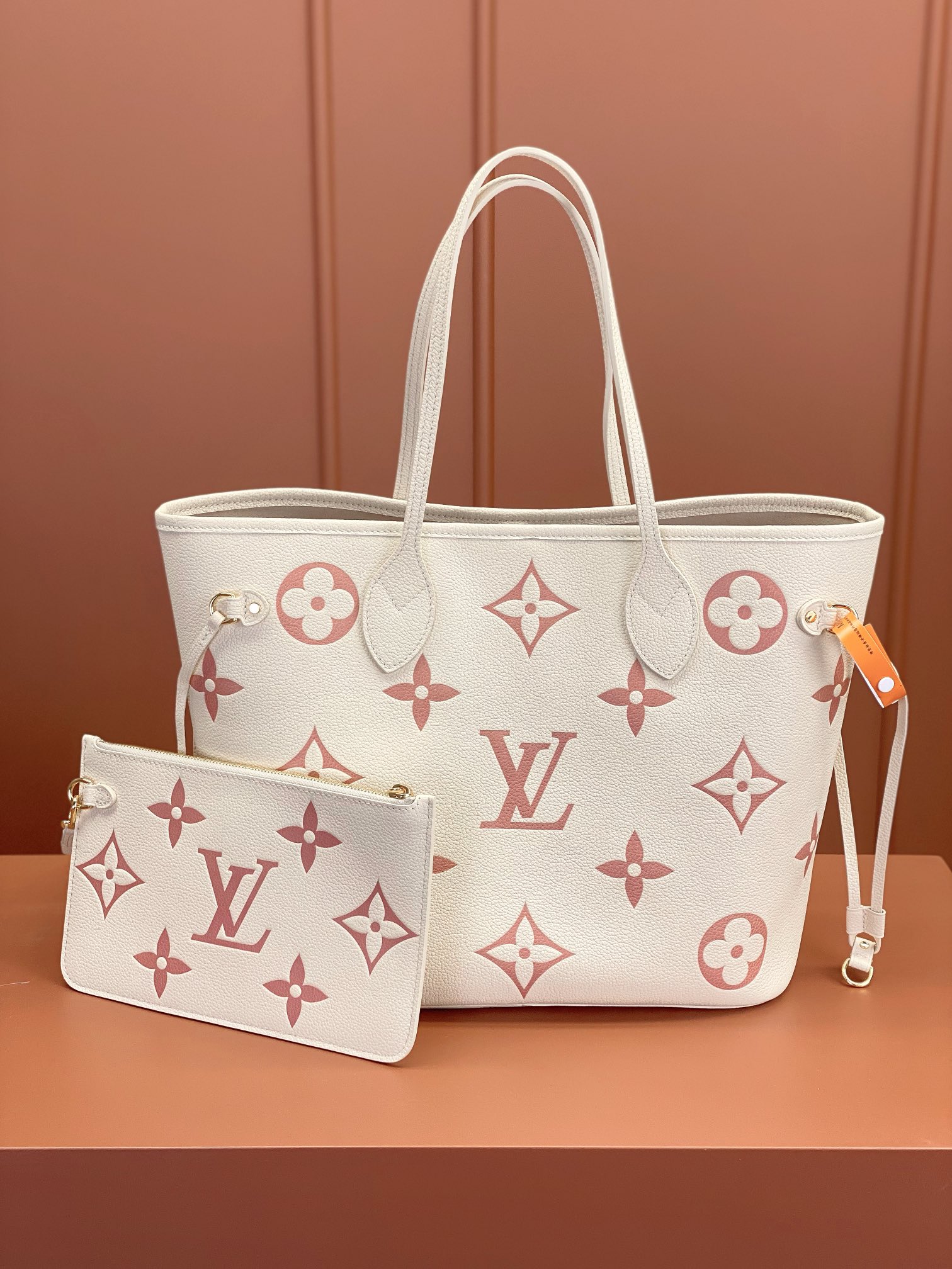 Louis Vuitton M21579 Neverfull MM