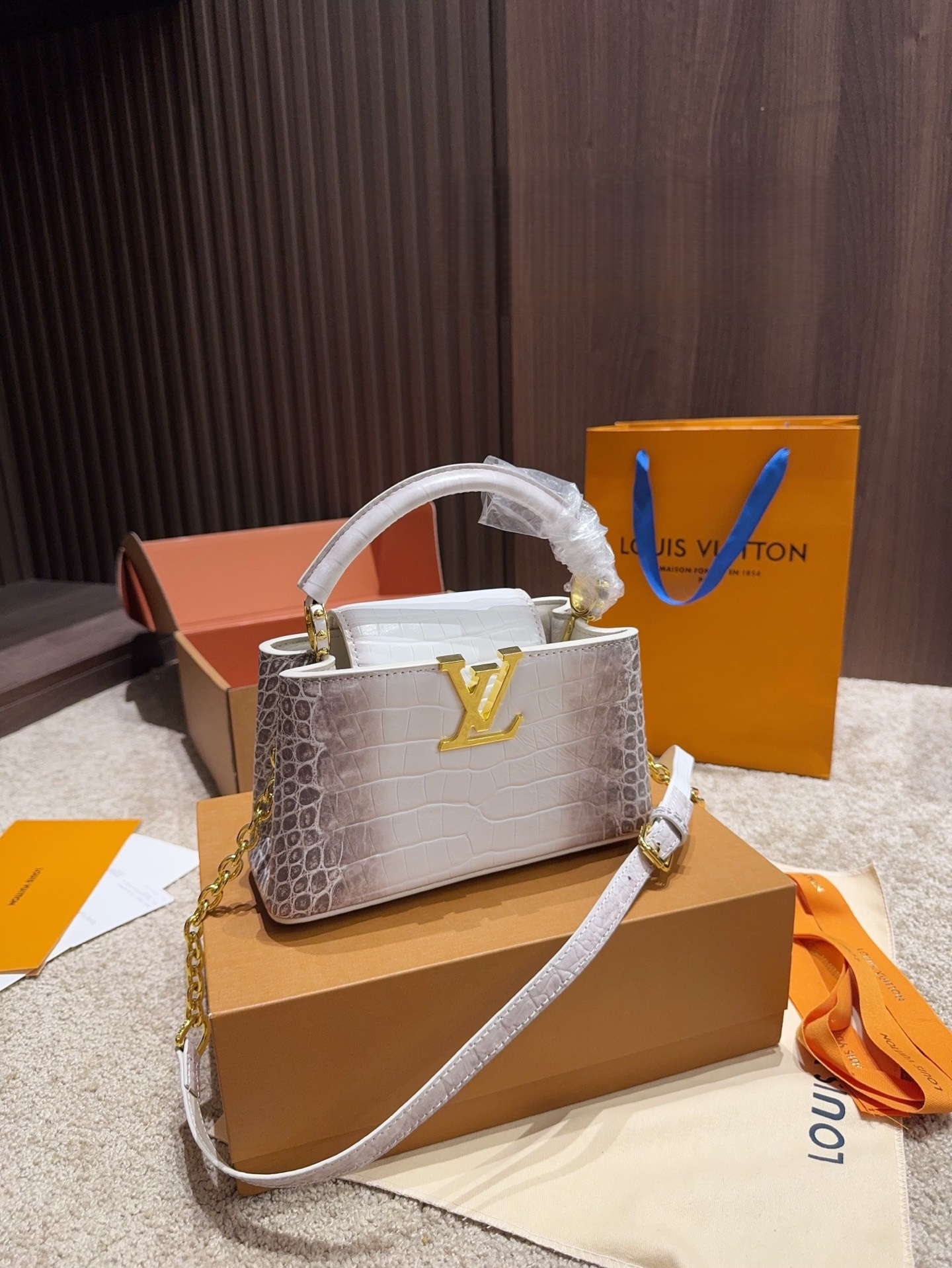 Louis Vuitton Capucines Handbag