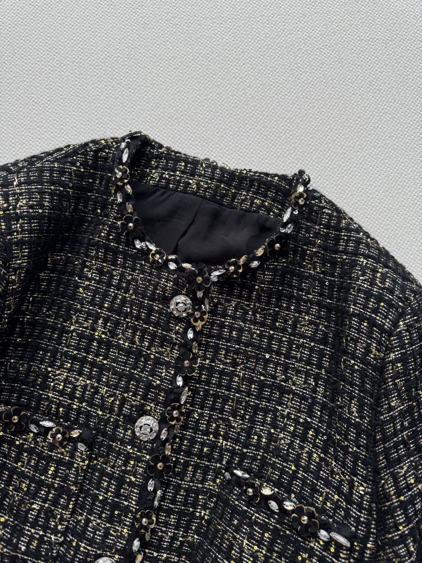 CHANEL 25FW New Tweed Jacket