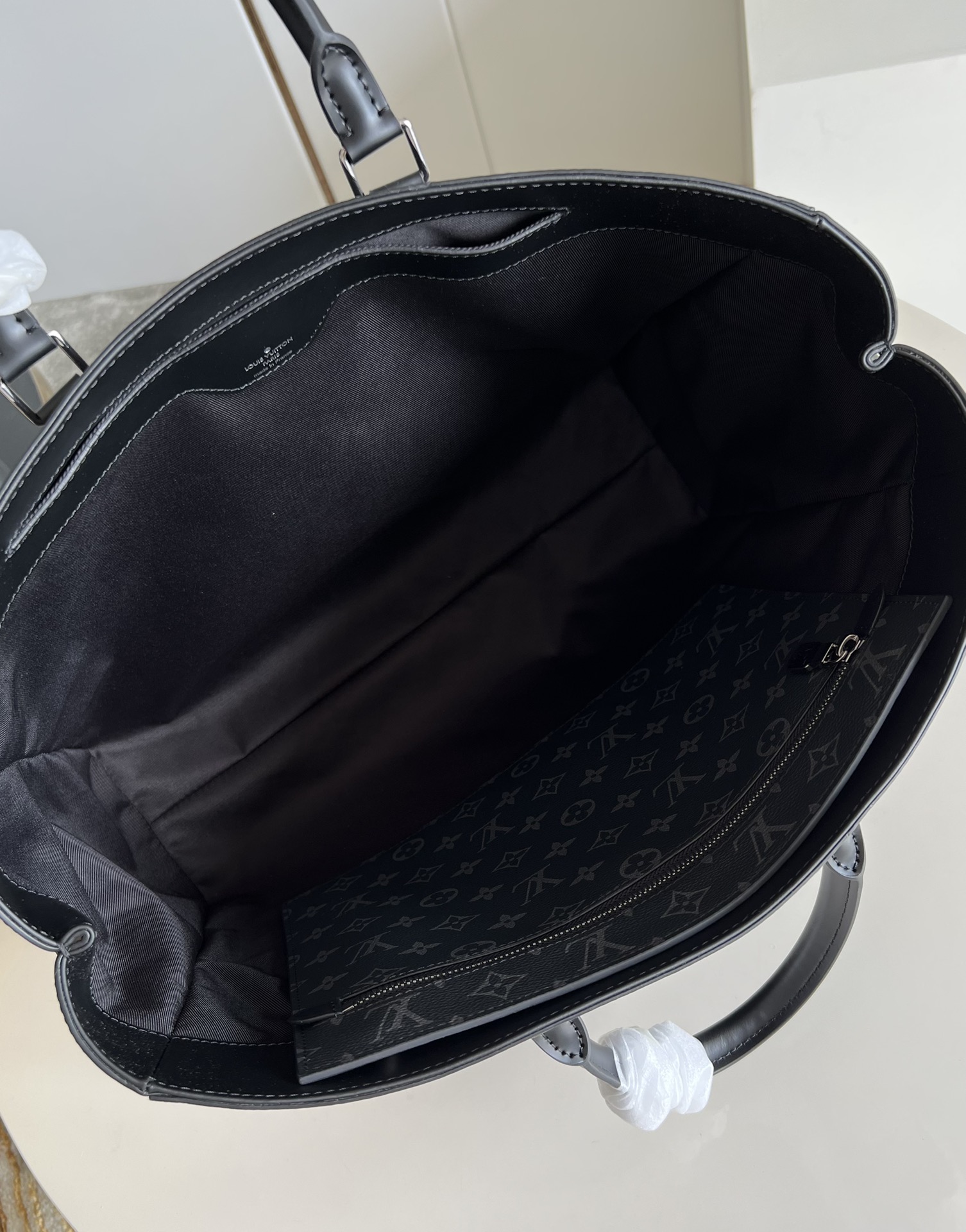 M30937 Weekend Tote NM