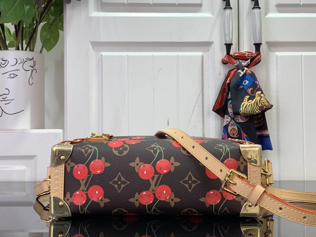 LV x TM M14278 Side Trunk MM