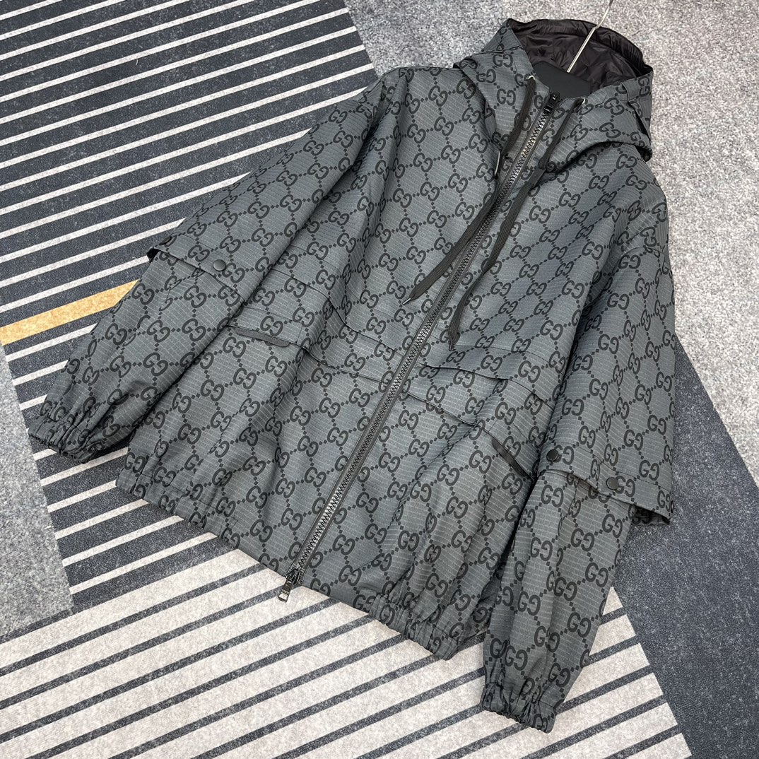 GG Nylon checked jacket with removable sleeves
