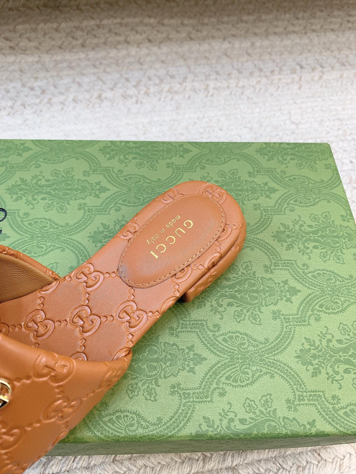 GUCCI Matte-Textured GG Slide Sandals