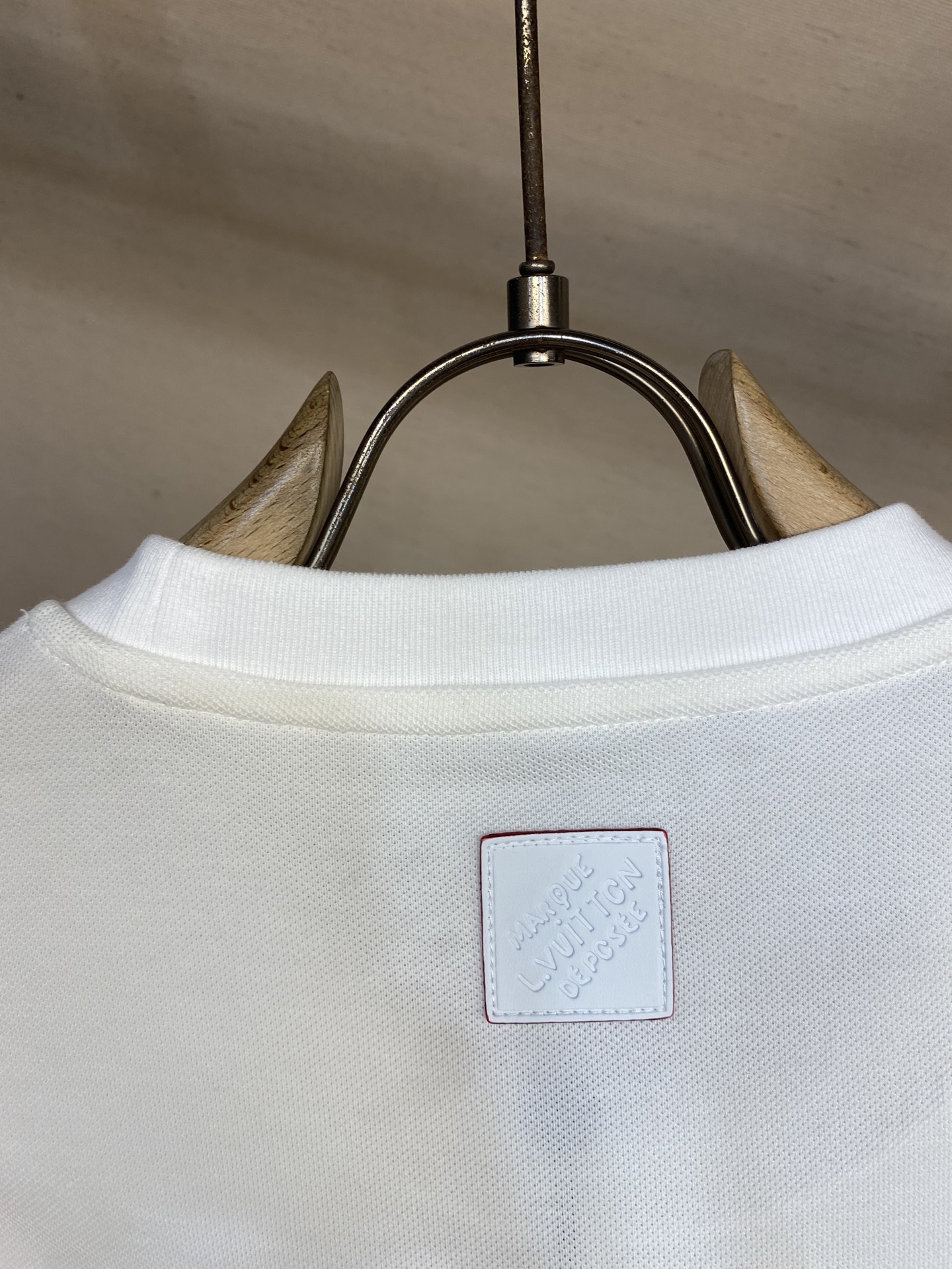 LV 1AIMKG Embroidered T-Shirt