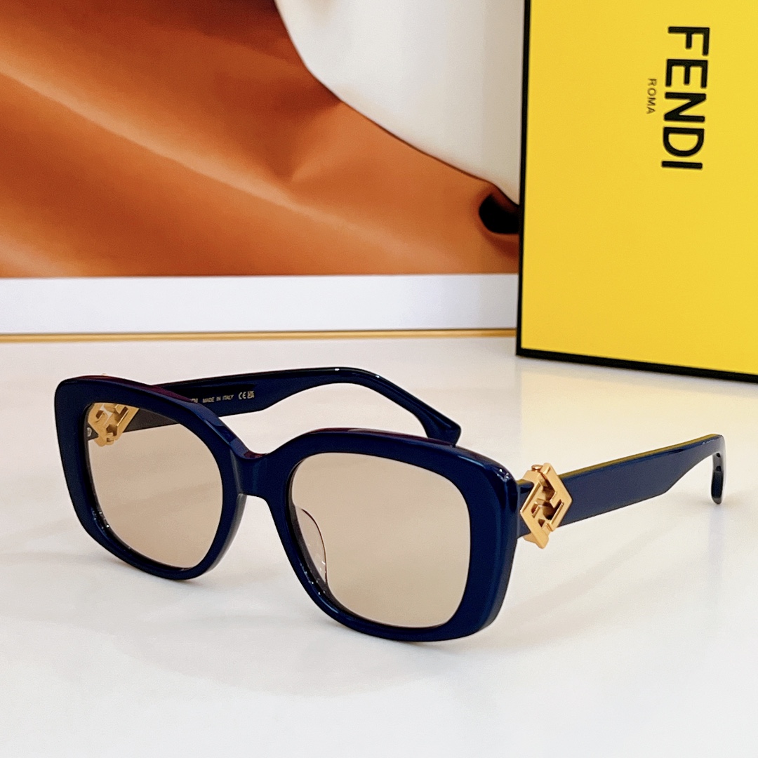 FENDI -MOD：FE40138I