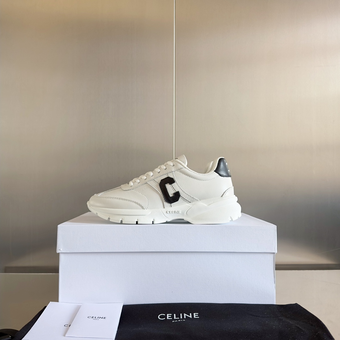 CELINE- CR-02 Runner-Black